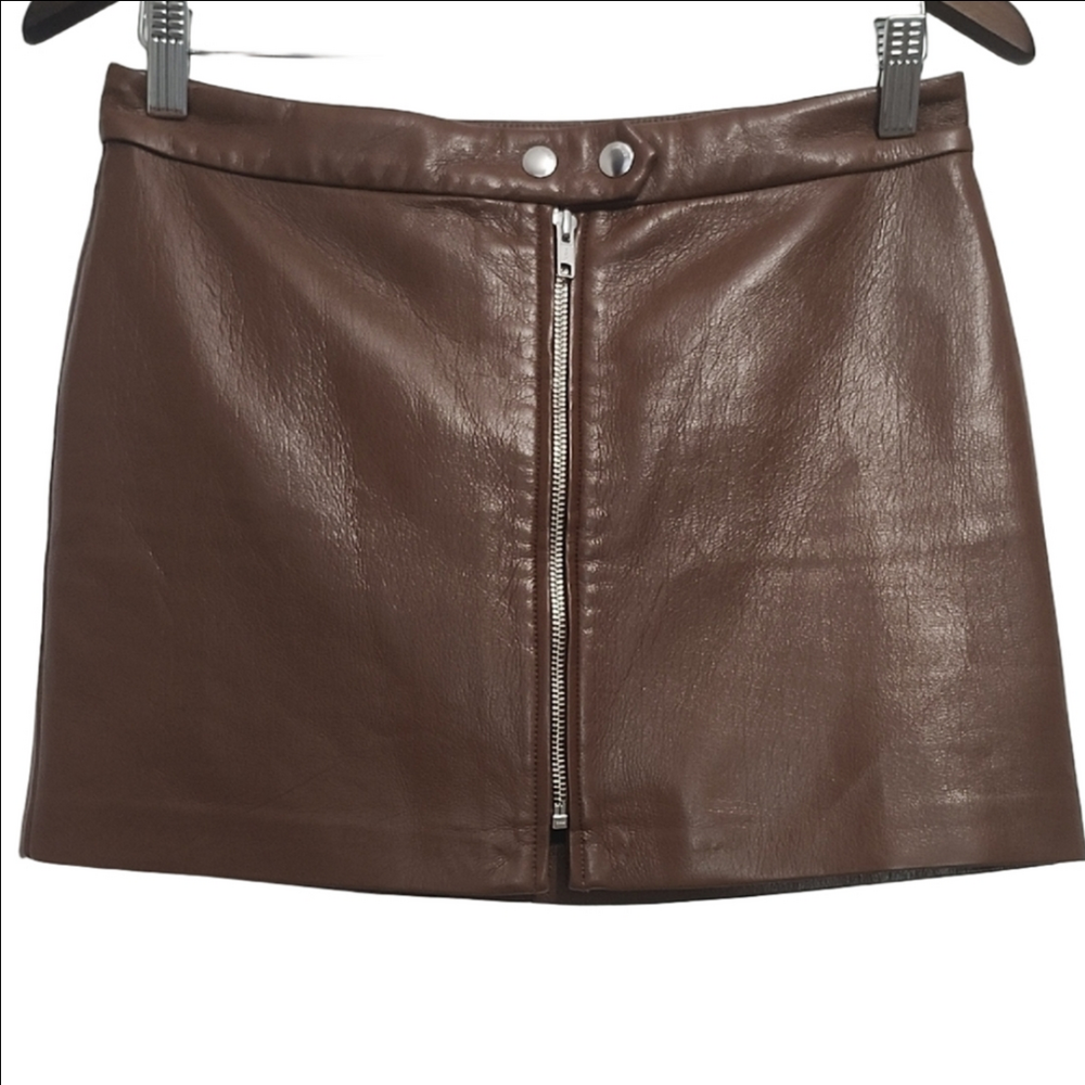 ARITZIA WILFRED Rekindle brown buttery soft faux leather mini skirt - Picture 3 of 11